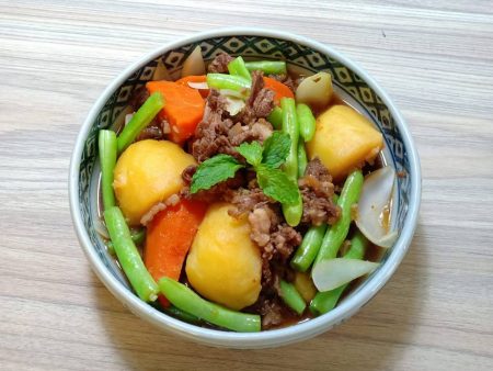 Thịt xay hầm khoai tây baby đỏ - Red potato