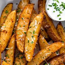 Ready to cook potato wedges and sauce