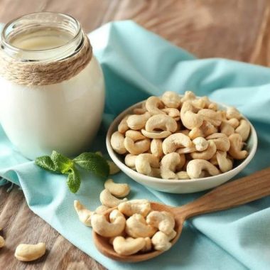 Hạt & sữa - Nuts & Milk