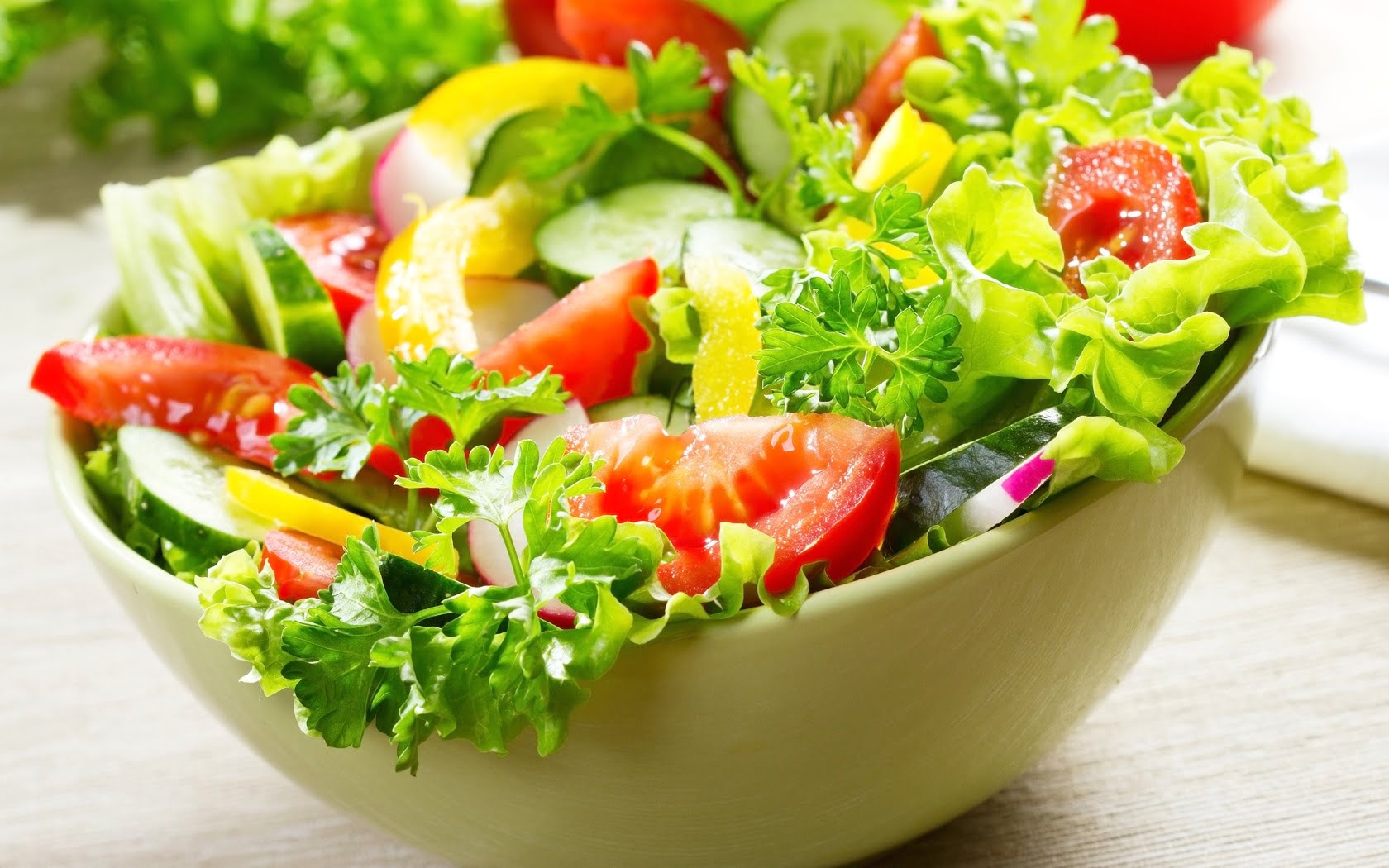 Cách làm salad Nga đúng kiểu, chuẩn vị, bổ dưỡng giúp giảm cân cho nàng
