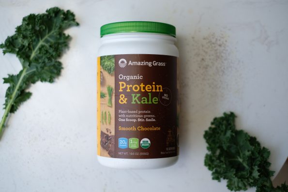 Vitamin và bột protein thực vật