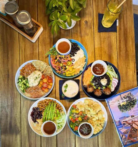 Premium vegetarian meal plan in Saigon